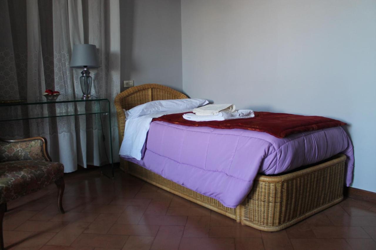 Villa Casa Arezzola Spoleto Esterno foto