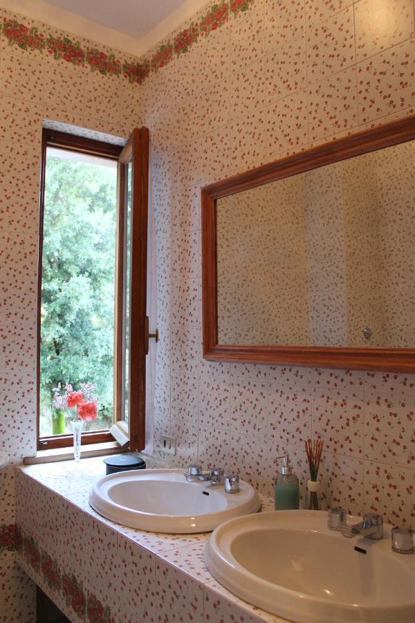 Villa Casa Arezzola Spoleto Esterno foto