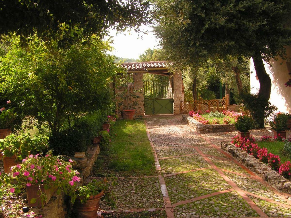 Villa Casa Arezzola Spoleto Esterno foto